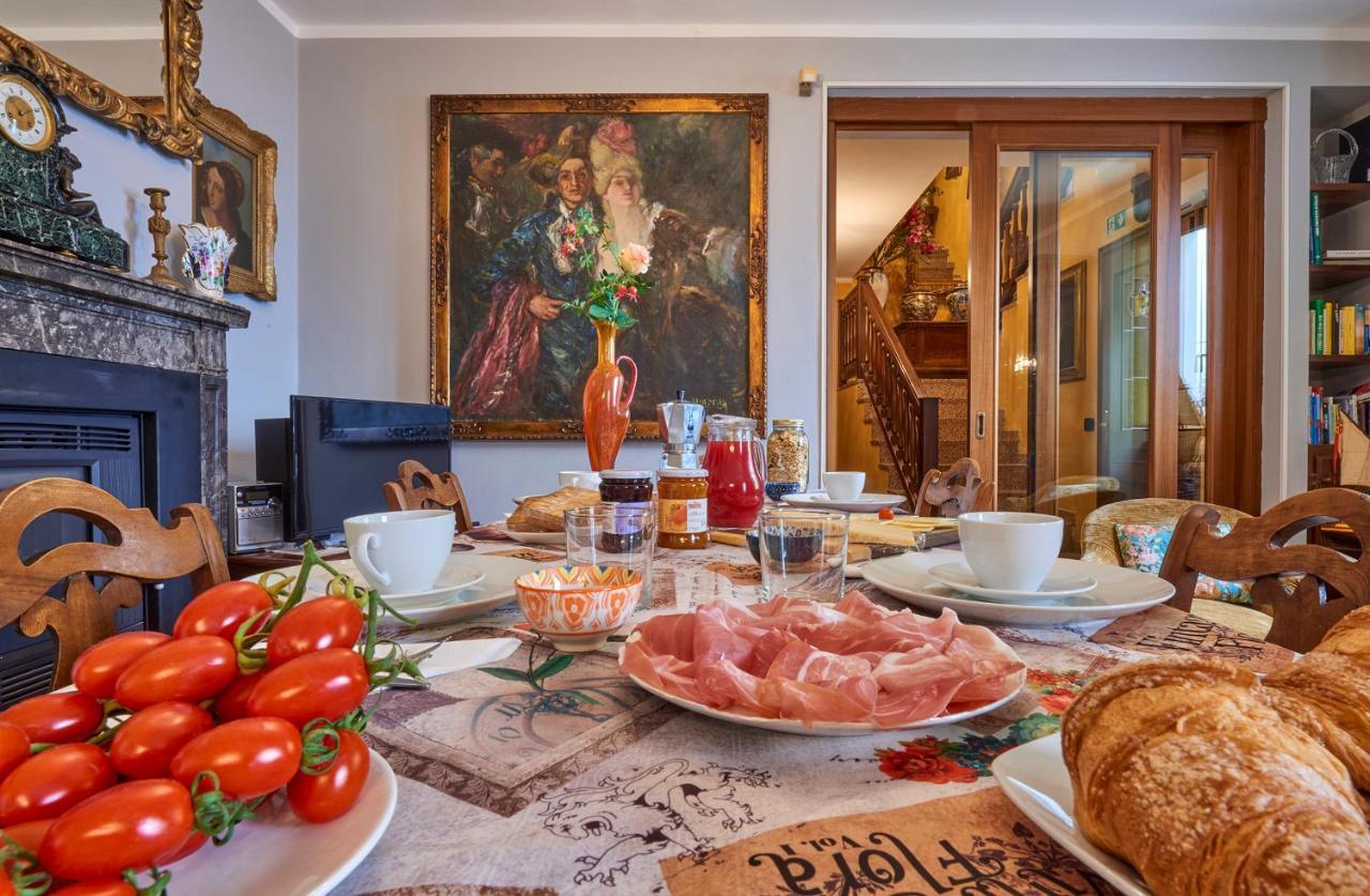 B&B - Foresteria - Frontelago Lake Como Mandello del Lario Exteriör bild