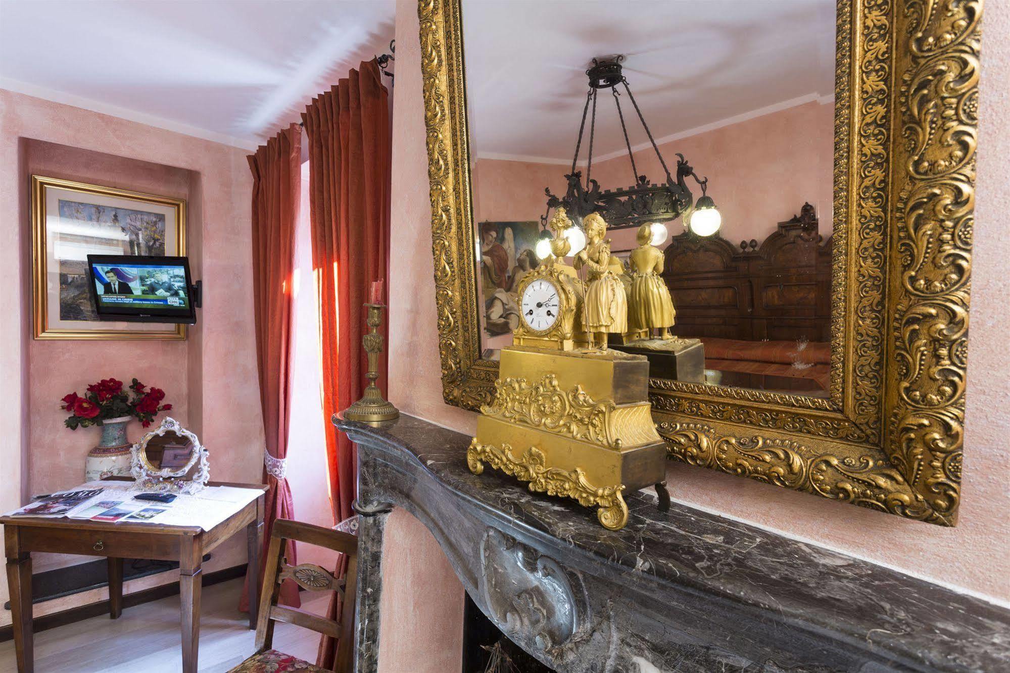 B&B - Foresteria - Frontelago Lake Como Mandello del Lario Exteriör bild